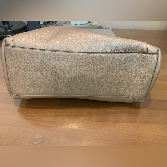 Coach Gold Leather and Chain Women's Bag - Picture 9 of 13